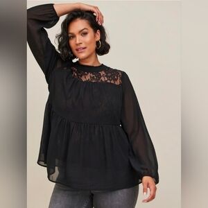 Women’s Torrid Black Lace with Chiffon overlay blouse Size L